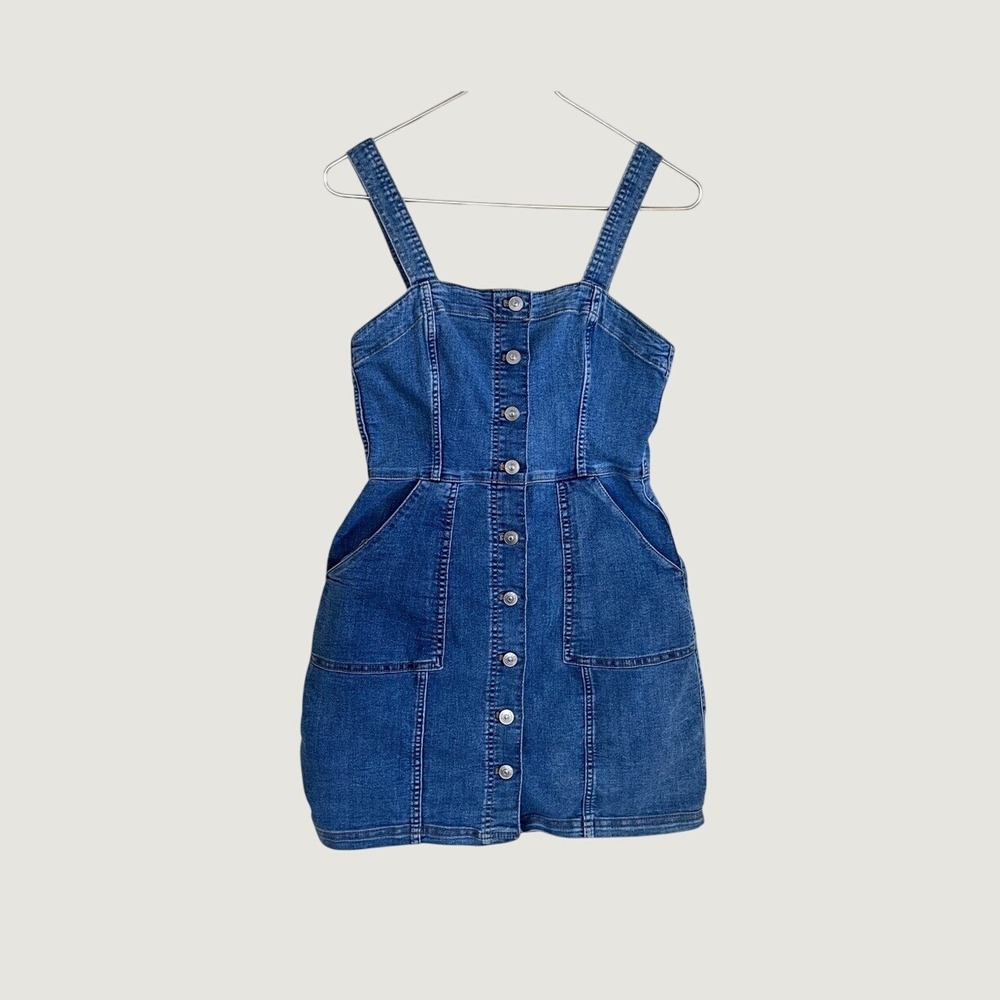 H&M Divided  retro Denim Dress with buttons Detail STRECH